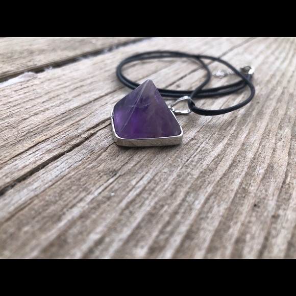 Dogtooth (chevron) Amethyst - Picture 3 of 6